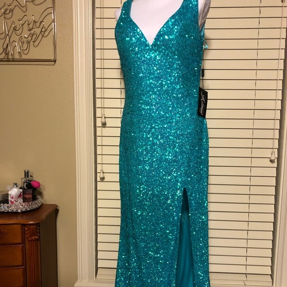 LA FEMME 18851 DRESS - Picture 7 of 8